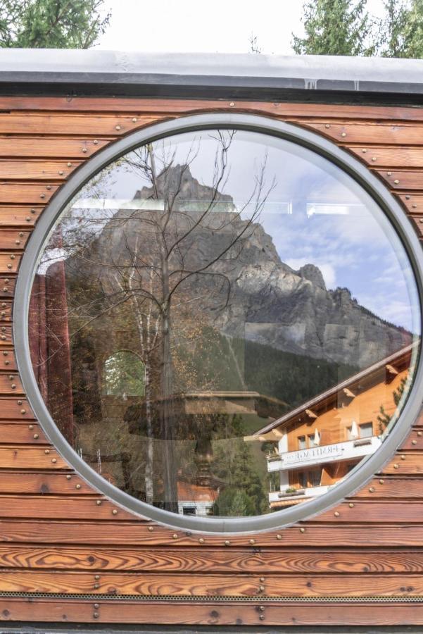 Typically Swiss Hotel Ermitage คันเดอร์ชเตค ภายนอก รูปภาพ