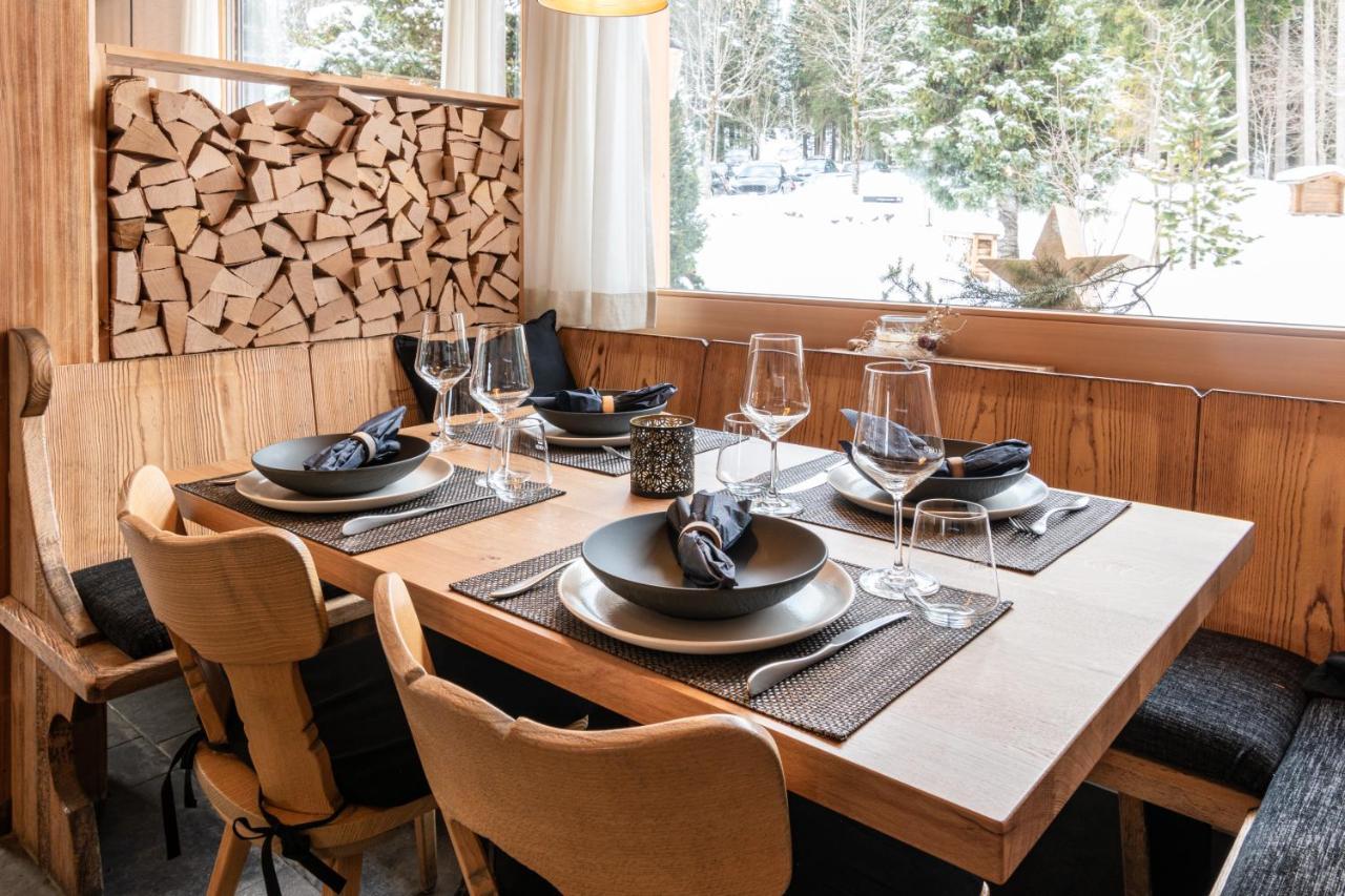 Typically Swiss Hotel Ermitage คันเดอร์ชเตค ภายนอก รูปภาพ