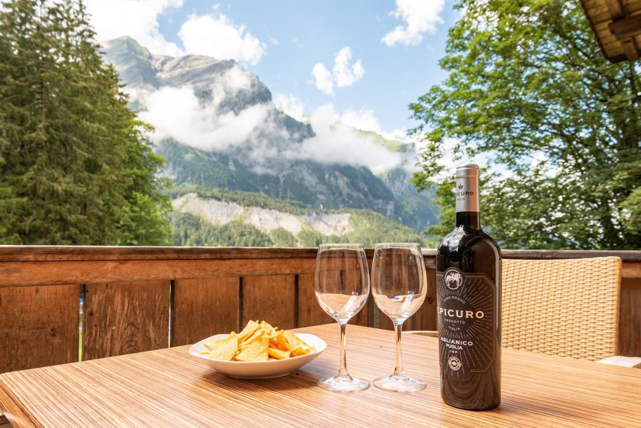 Typically Swiss Hotel Ermitage คันเดอร์ชเตค ภายนอก รูปภาพ