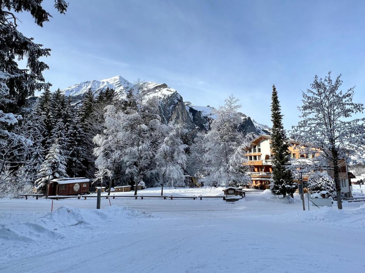 Typically Swiss Hotel Ermitage คันเดอร์ชเตค ภายนอก รูปภาพ