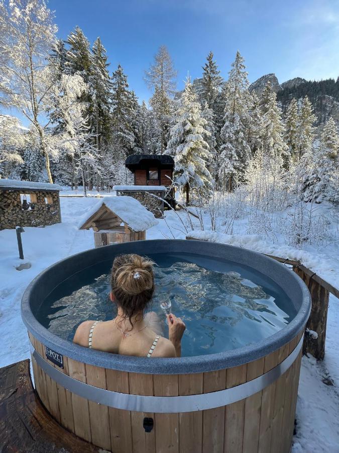 Typically Swiss Hotel Ermitage คันเดอร์ชเตค ภายนอก รูปภาพ
