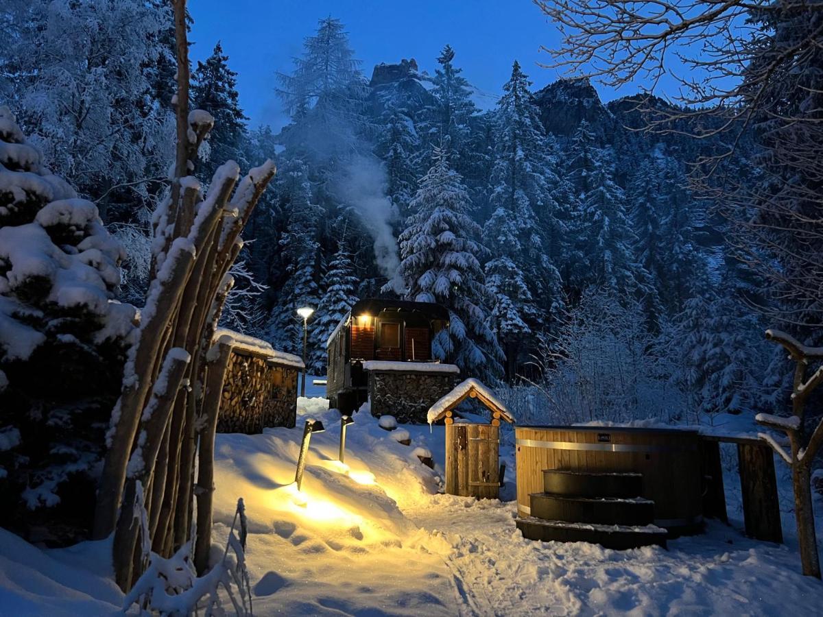 Typically Swiss Hotel Ermitage คันเดอร์ชเตค ภายนอก รูปภาพ