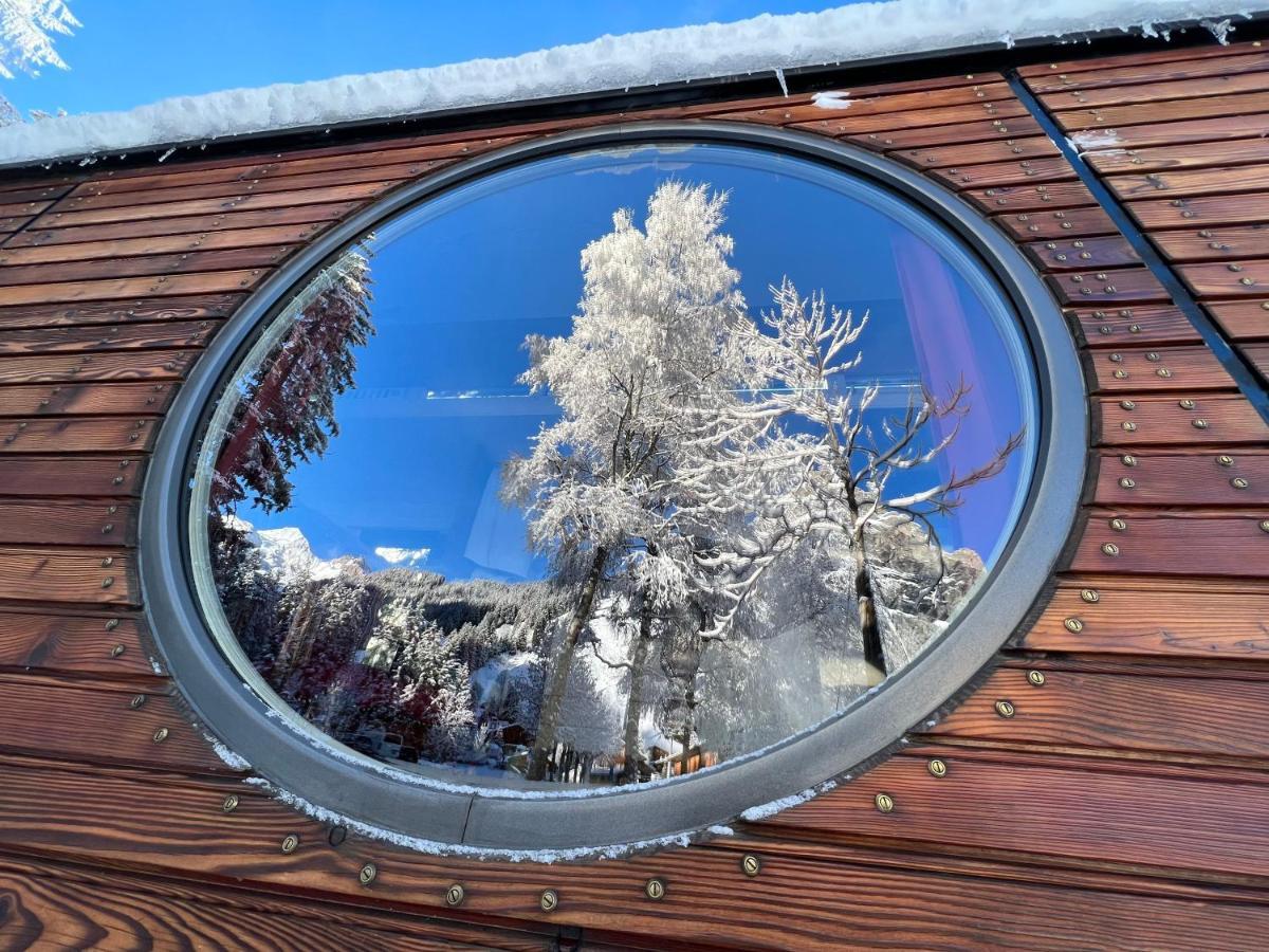 Typically Swiss Hotel Ermitage คันเดอร์ชเตค ภายนอก รูปภาพ