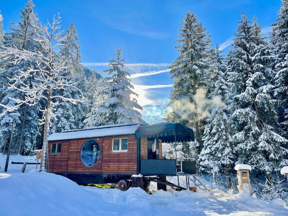 Typically Swiss Hotel Ermitage คันเดอร์ชเตค ภายนอก รูปภาพ